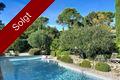 VILLA MED POOL I LORGUES